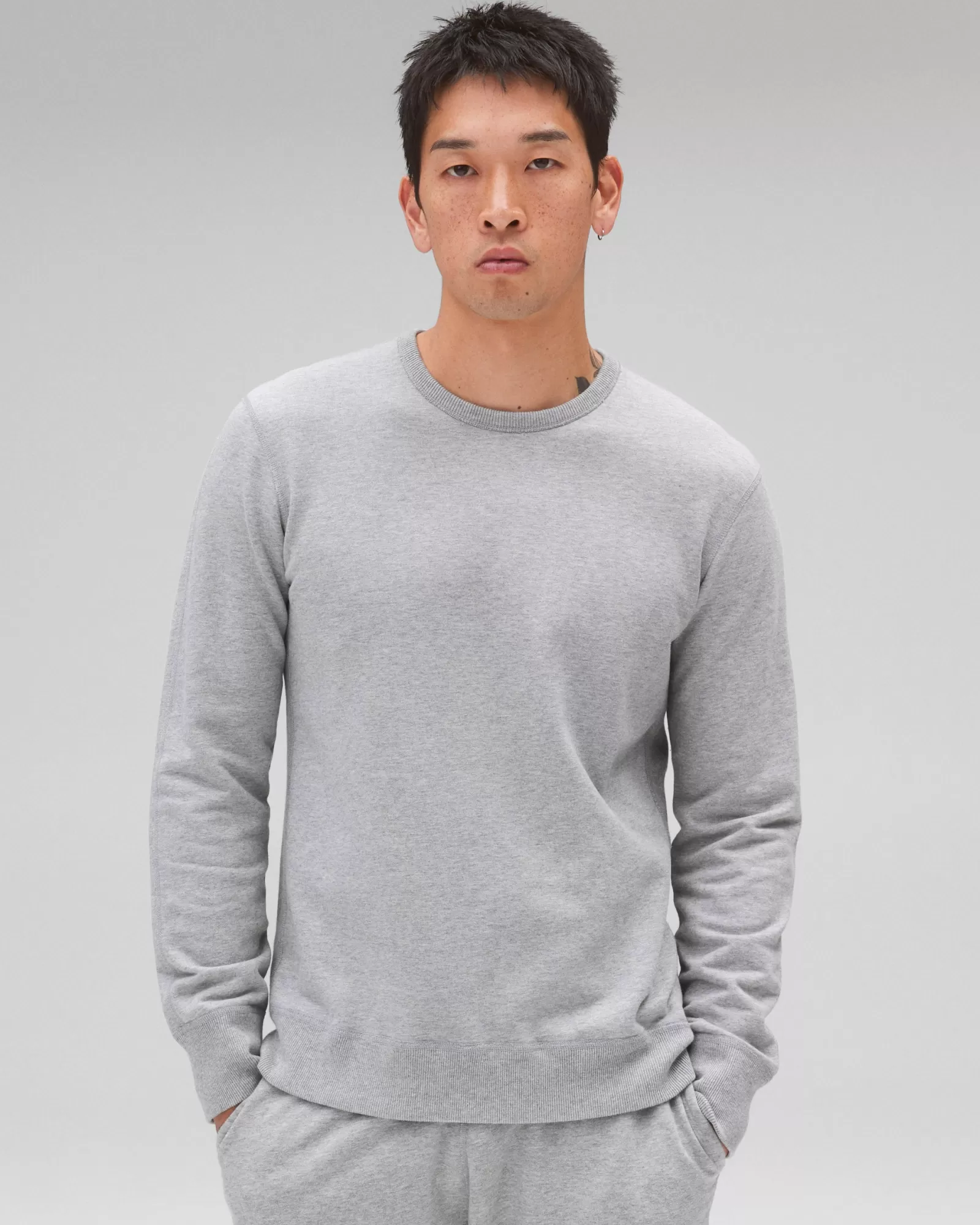 Reigning Champ Midweight Terry Slim Crewneck