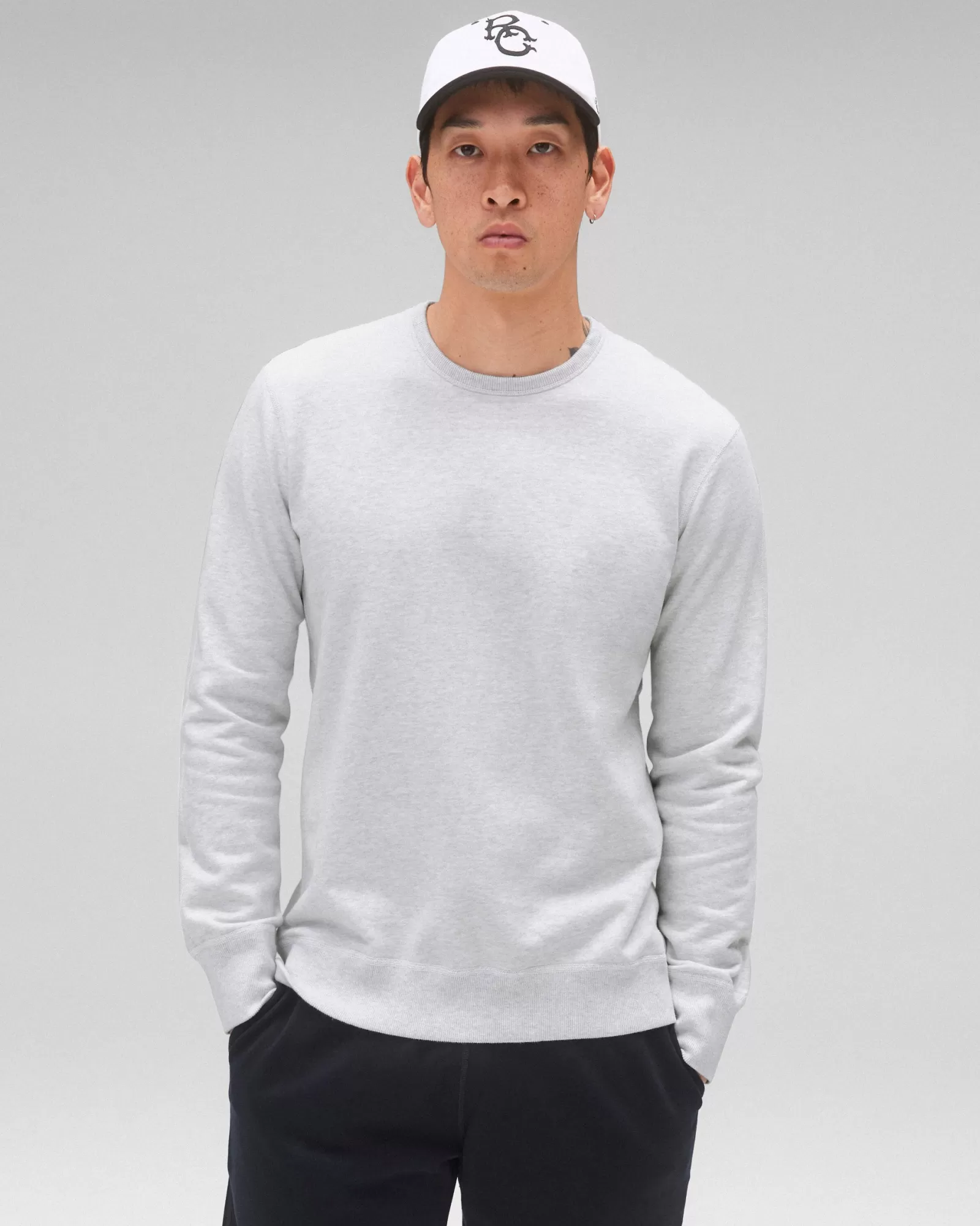 Reigning Champ Midweight Terry Slim Crewneck